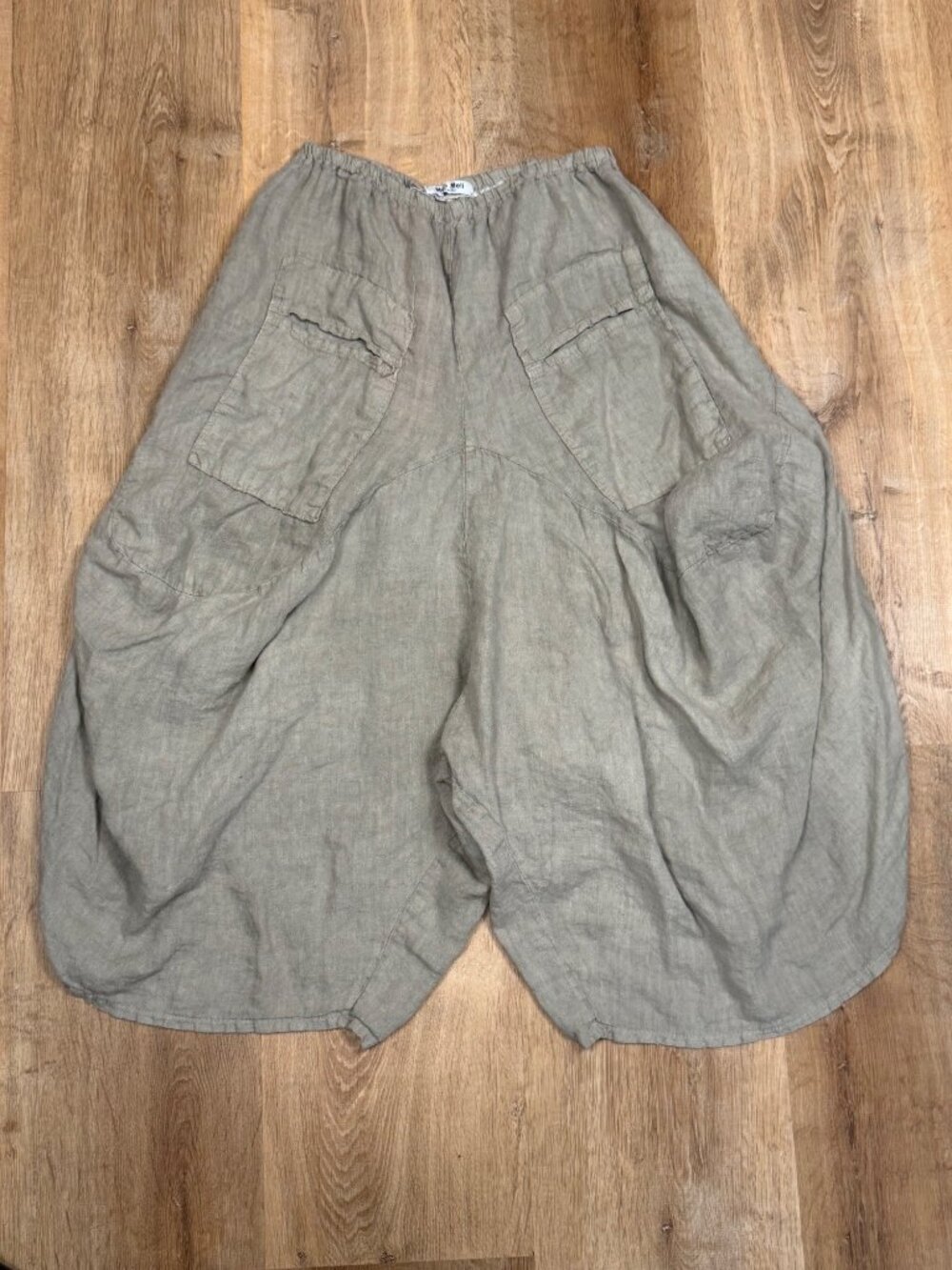 Mio Meli Linen Capri Shorts Womens Beige Lagenlook Elastic Waist Made Italy